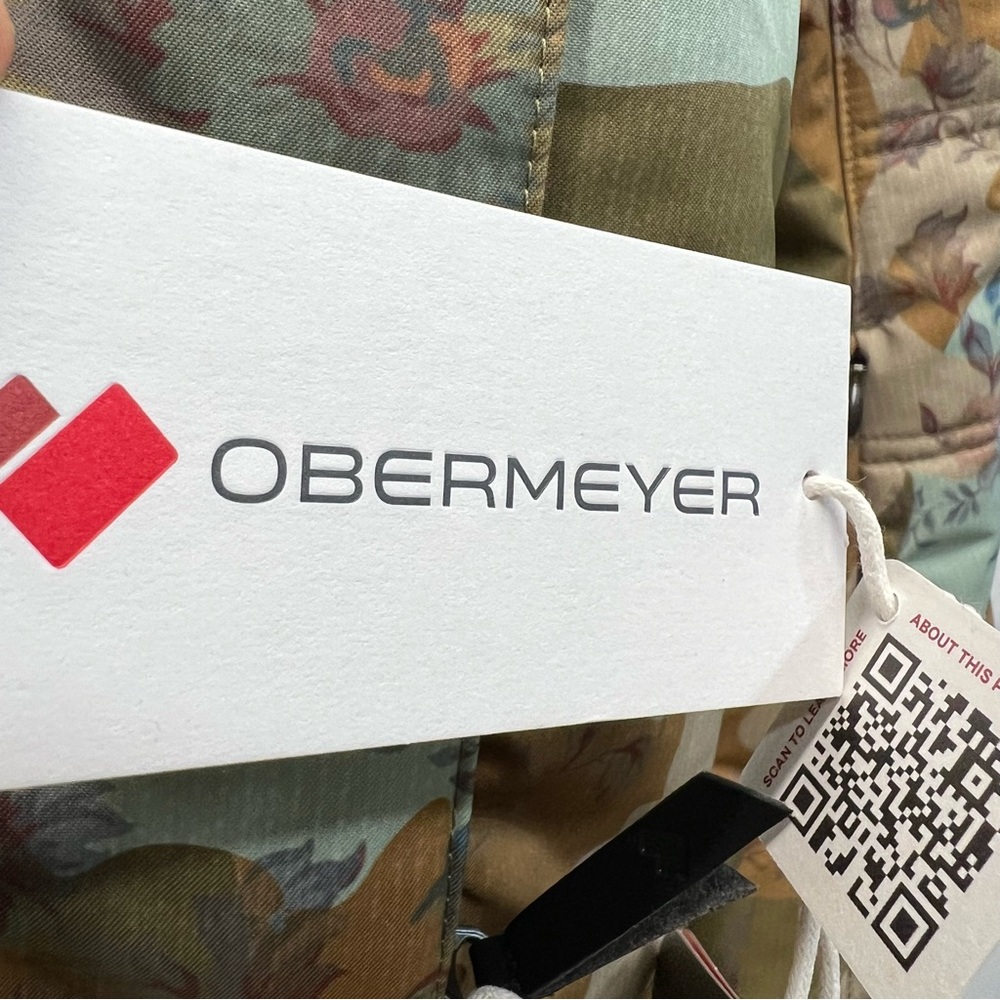 Obermeyer Tuscany Jacket Vintage Camouflage Women's with Faux Fur Hood size 8 - Picture 4 of 6